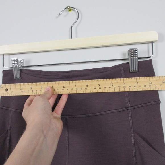 Lululemon Invigorate High-Rise Tight 25" Size 8 Women Black Currant Everlux 250 - Picture 9 of 14